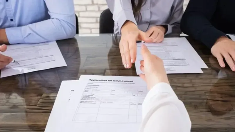 <p><span>Gençlik ve Spor Bakanlığı kaynaklarından son dakika haberi geldi. Gelen bilgilere göre bakanlık, personel alımı hazırlıklarını tamamladı ve 5 bin personel alımı yapılacağı ifade edildi. Peki GSB 5 bin personel alımı başvurusu ne zaman, şartları neler?</span></p>