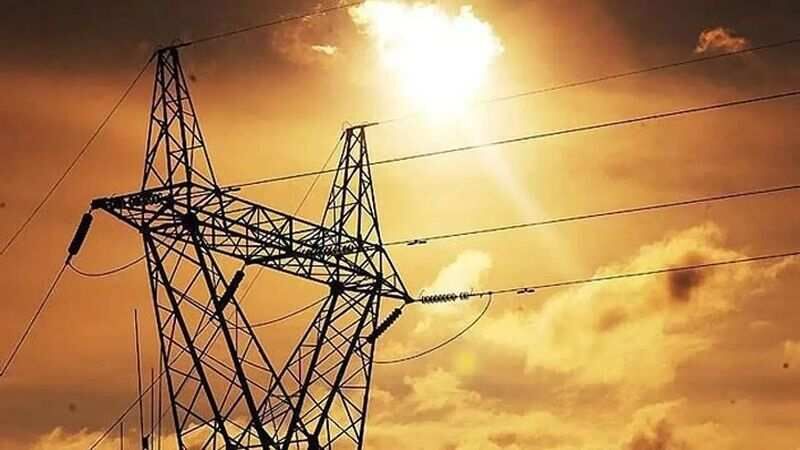 <h3>Aliağa:</h3>
<p>9 Ağustos Cumartesi 2025<br />Kesinti ID : 3454629<br />Saat : 9:00 - 17:00<br />Durum : Planlandı<br />Kesinti Nedeni : Şebeke Yenileme ve Bakım Çalışmaları<br />ALİAĞA / İZMİR<br />Çakmaklı ( Atatürk Cd. Kardelen Sk. Leylak Sk. Manolya Sk. Melisa Sk. Nilüfer Sk. Orkide Sk. Papatya Sk. Sarmaşık Sk. Çamlık Sk. )</p>
<h3>Dikili:</h3>
<p>9 Ağustos Cumartesi 2025<br />Kesinti ID : 3453707<br />Saat : 10:00 - 16:00<br />Durum : Planlandı<br />Kesinti Nedeni : Şebeke Yenileme ve Bakım Çalışmaları<br />DİKİLİ / İZMİR<br />Cumhuriyet ( 463/1 Sk. 453 462 457 Sk. 506sk 443/5 443/6 463/1 Sokak 445 453 453 Sk. 445/1 Sk. 443/4 Sk 443/1 Sk. 508 Sk. 443/6 504/1 Sk. 445/1 Sk )</p>