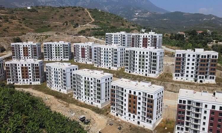 TOKİ Antalya'da konut satacak! Başvuru tarihi ve fiyatlar belli oldu