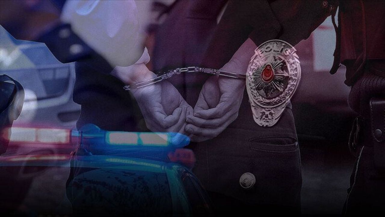 Antalya'da da gözaltılar var! FETÖ’nün emniyet yapılanmasına 14 ilde operasyon!