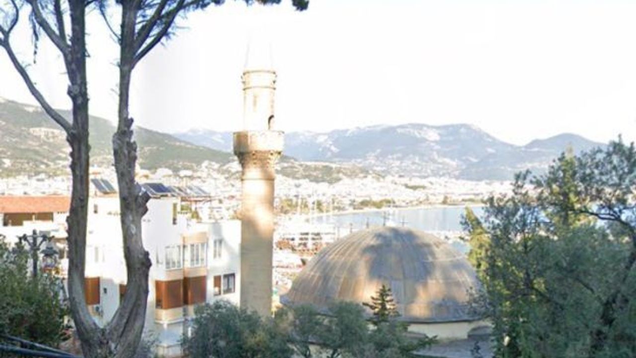 Alanya’nın Tarihi Dokusu: Alaaddinoğlu Camii