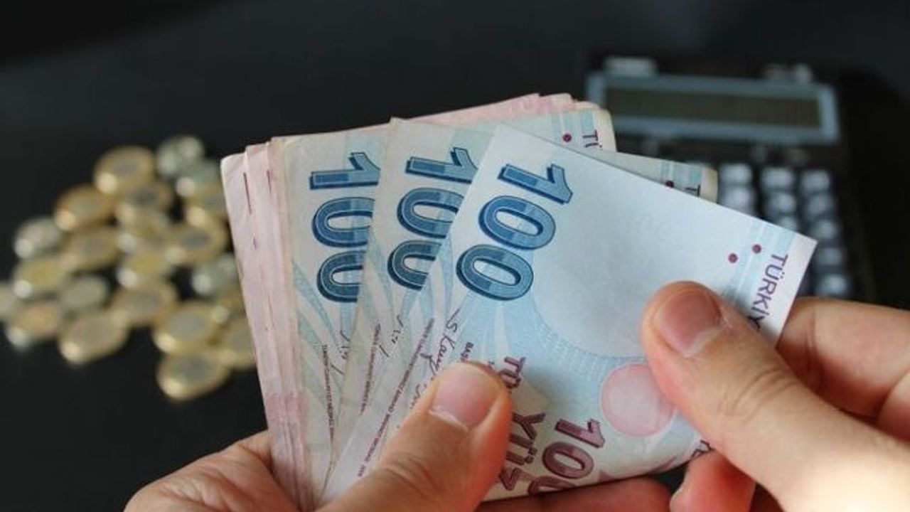 Yeni Düzenleme: Asgari Ücretli ve Memurdan Maaştan Kesinti Yapılacak