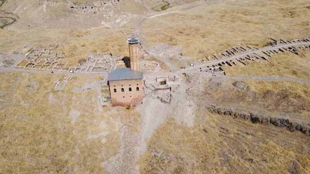 Anadolu’nun ilk Türk Camisi: Ebu’l Menüçehr Camii ibadete açıldı