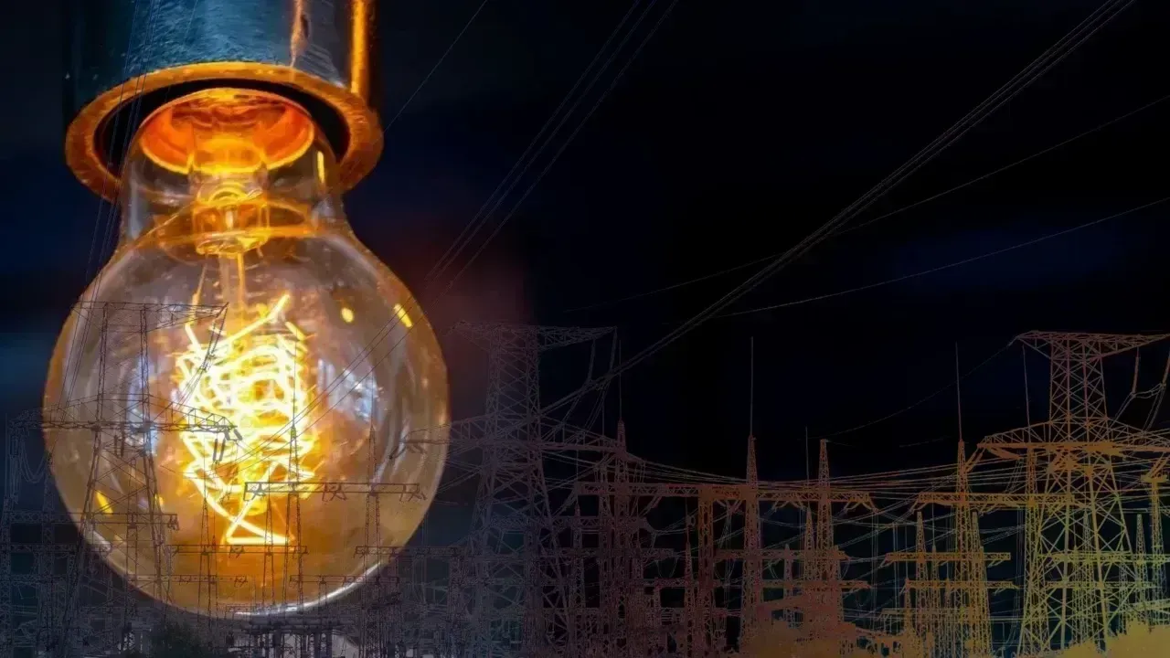 Antalya 12 Kasım’da Karanlığa Gömülecek! Saatlerce Sürecek Elektrik Kesintisi Şehri Felç Edecek