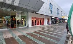 Antalya’da yatırımcıların dikkatine: Merkezi konumda icralık dükkan satışa çıkıyor