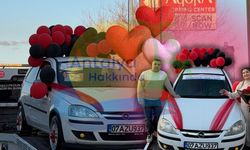 Antalyalı gençten 14 Şubat’ta büyük sürpriz: Sevgilisine araba hediye etti!