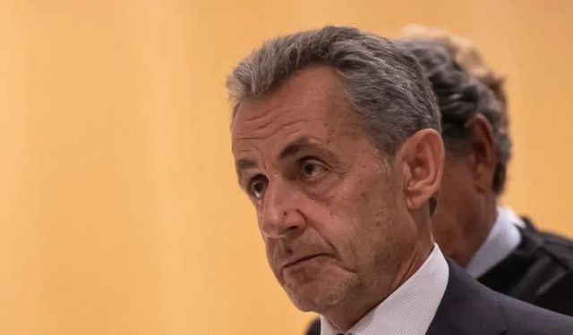 Fransa eski Cumhurbaşkanı serbest bırakıldı!