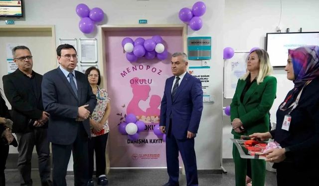 Kepez Devlet Hastanesi'nden 'Menopoz Okulu'