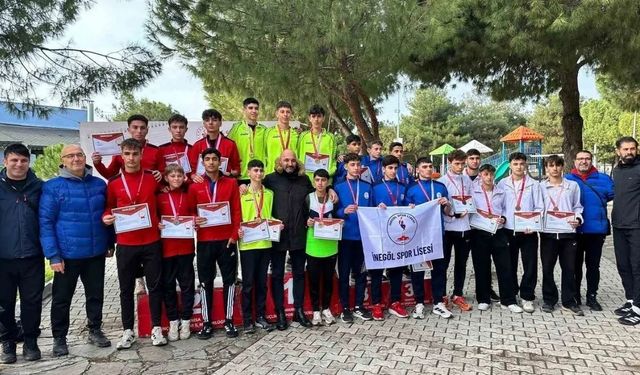 Antalya dahil 14 ilden Kros sporcuları Türkiye Şampiyonası için ter döktü