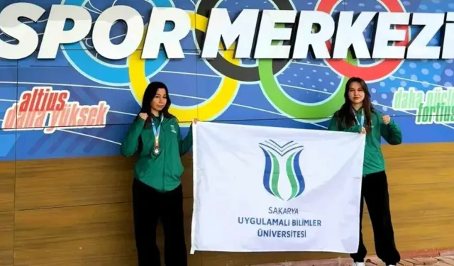 SUBÜ’lü sporculardan Kick Boks Türkiye Şampiyonası’nda çifte bronz