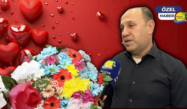Antalya'da çiçekçiler sevgililer günü mesaisine hazır