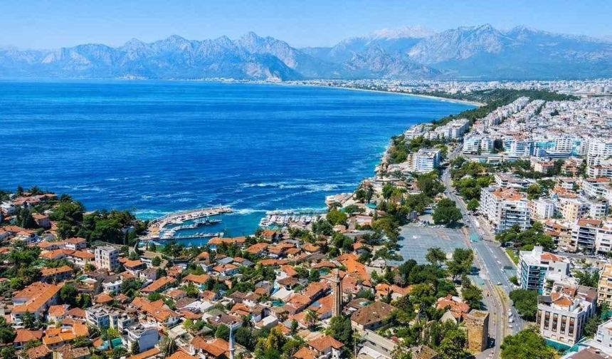 Antalya'nın zenginleri en çok bu semtlerde yaşıyor!